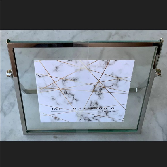 MAX STUDIO HOME PICTURE FRAME SILVER METAL SWIVEL NEW - Picture 2 of 4